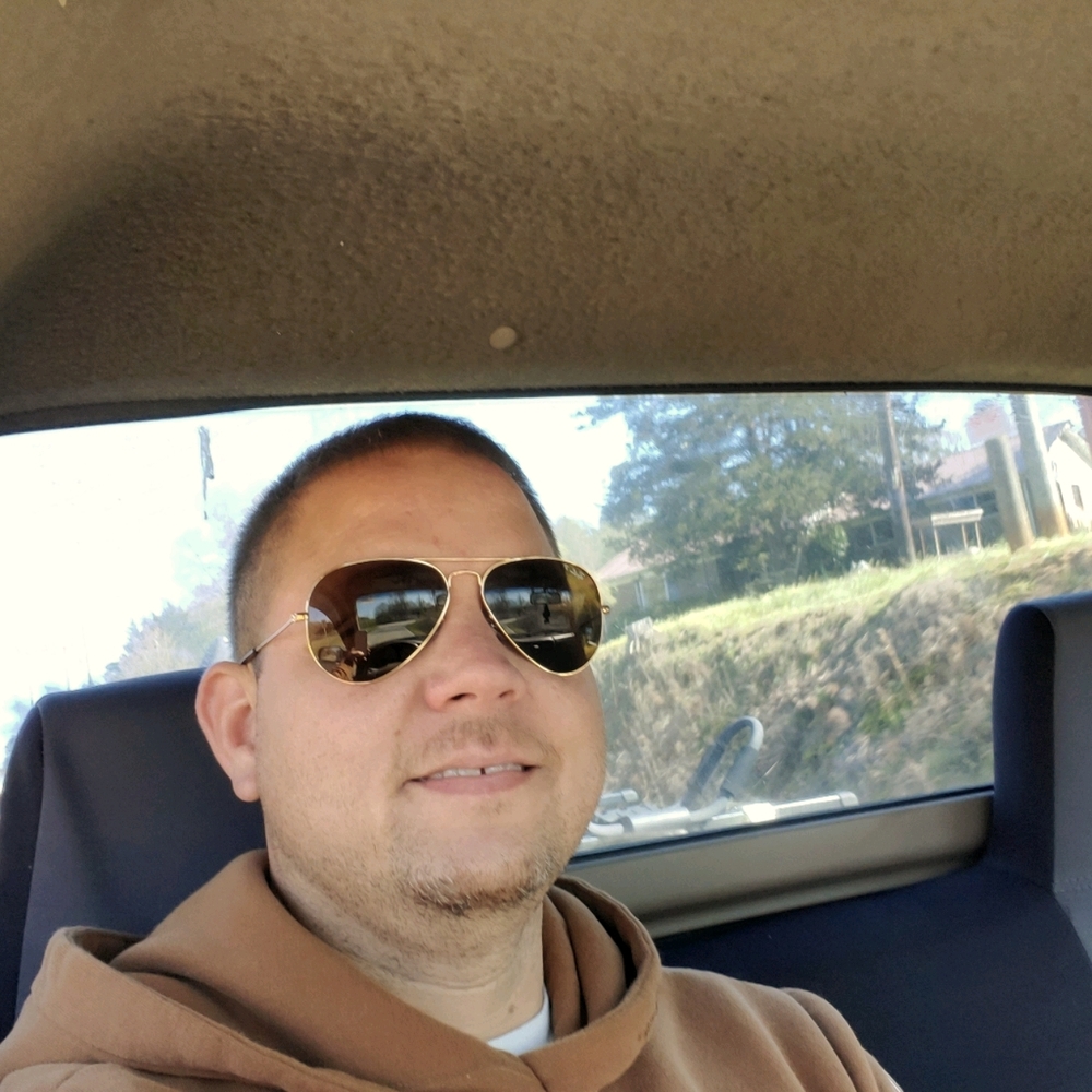 Meet your Posher, Brandon